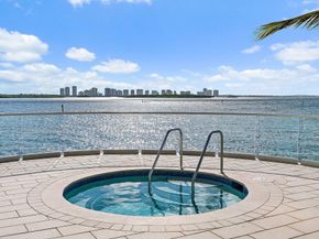 100 Lakeshore Drive 457, North Palm Beach FL 33408