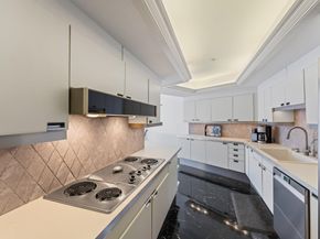 100 Lakeshore Drive 457, North Palm Beach FL 33408