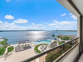 100 Lakeshore Drive 457, North Palm Beach FL 33408