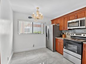 15401 Pembridge Ave 13, Delray Beach FL 33484