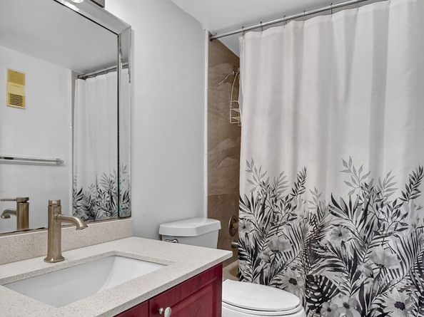 15401 Pembridge Ave 13, Delray Beach FL 33484