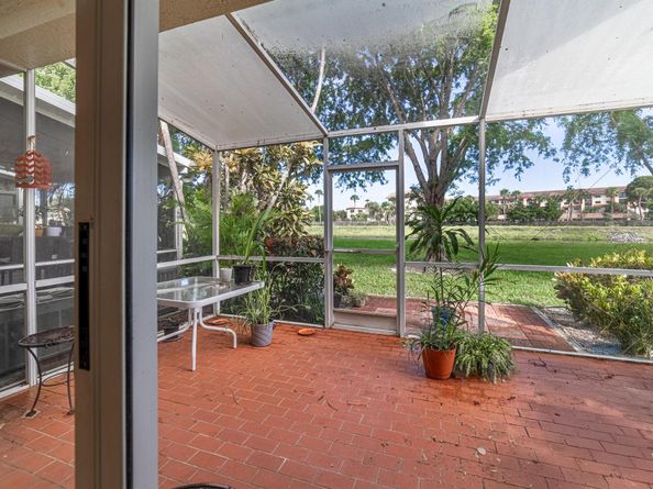 3421 Deer Creek Palladian Circle, Deerfield Beach FL 33442