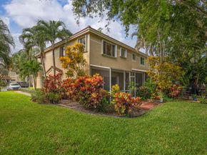 3421 Deer Creek Palladian Circle, Deerfield Beach FL 33442