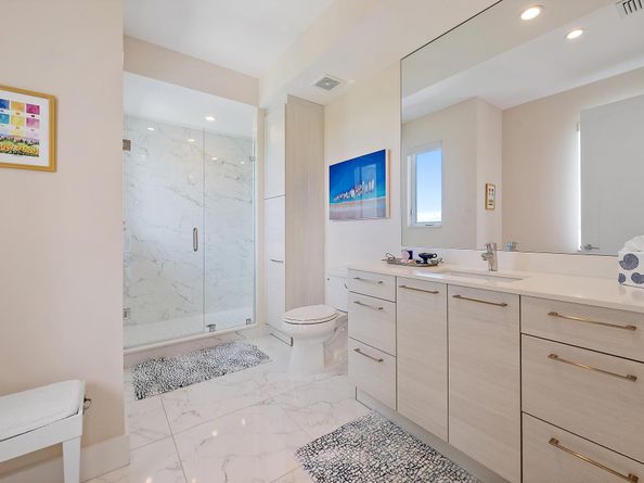 108 Water Club Court N, North Palm Beach FL 33408