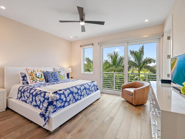 108 Water Club Court N, North Palm Beach FL 33408