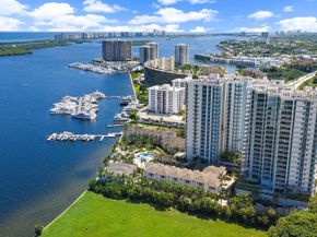 108 Water Club Court N, North Palm Beach FL 33408