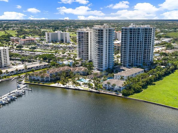 108 Water Club Court N, North Palm Beach FL 33408