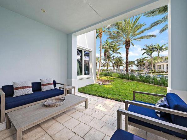 108 Water Club Court N, North Palm Beach FL 33408