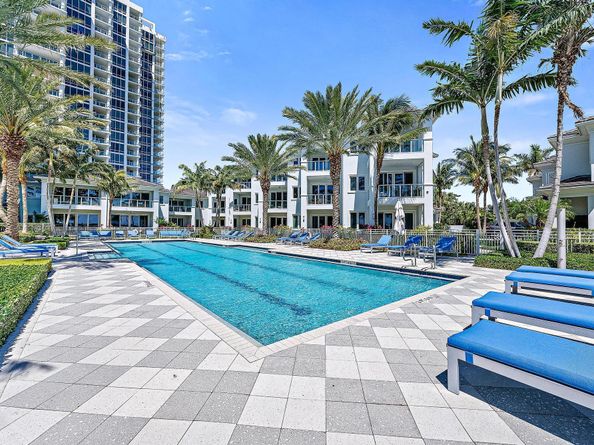 108 Water Club Court N, North Palm Beach FL 33408