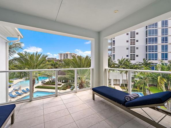 108 Water Club Court N, North Palm Beach FL 33408
