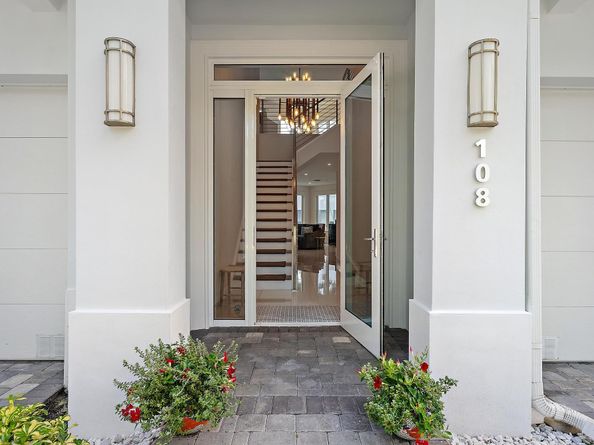 108 Water Club Court N, North Palm Beach FL 33408