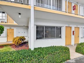 3240 Lake Osborne Drive 107, Lake Worth Beach FL 33461