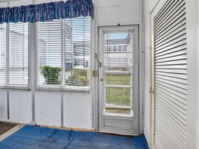 3240 Lake Osborne Drive 107, Lake Worth Beach FL 33461