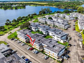 3240 Lake Osborne Drive 107, Lake Worth Beach FL 33461