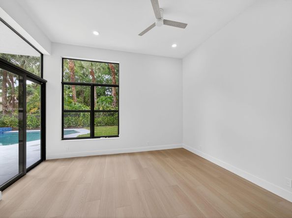 100 Sunset Bay Drive, Palm Beach Gardens FL 33418