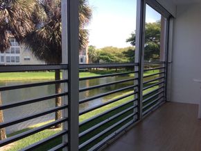 1805 Eleuthera Pt J2, Coconut Creek FL 33066