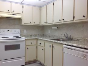 1805 Eleuthera Pt J2, Coconut Creek FL 33066