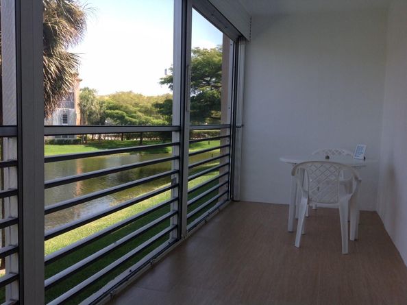 1805 Eleuthera Pt J2, Coconut Creek FL 33066