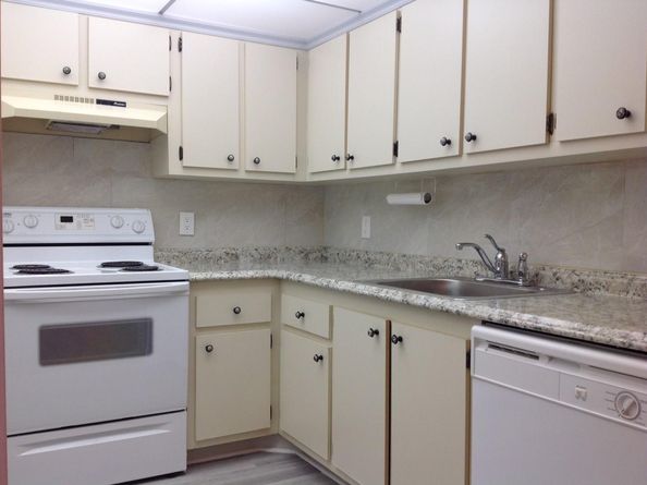 1805 Eleuthera Pt J2, Coconut Creek FL 33066
