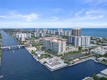 3015 N Ocean Blvd
