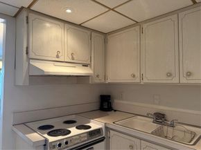 412 S Cypress Rd 225, Pompano Beach FL 33060