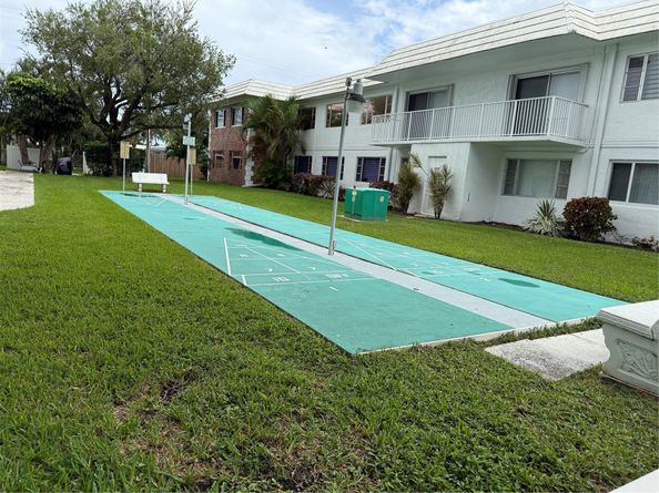 412 S Cypress Rd 225, Pompano Beach FL 33060