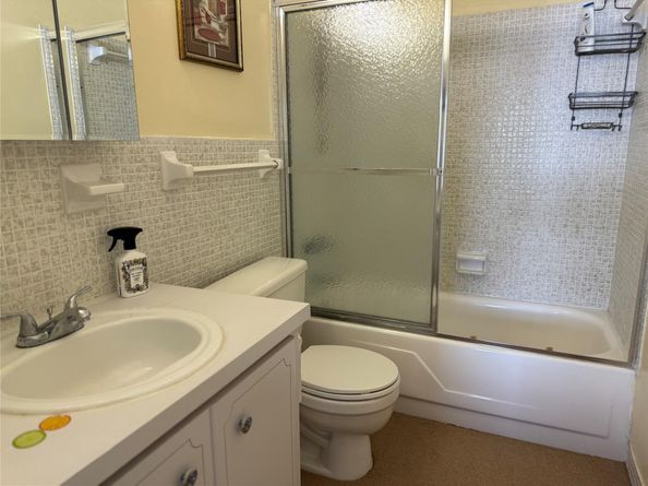 412 S Cypress Rd 225, Pompano Beach FL 33060