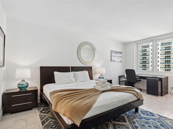 2301 Collins Ave 1015, Miami Beach FL 33139