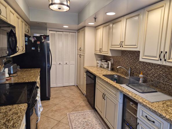 859 Jeffery Street 3030, Boca Raton FL 33487
