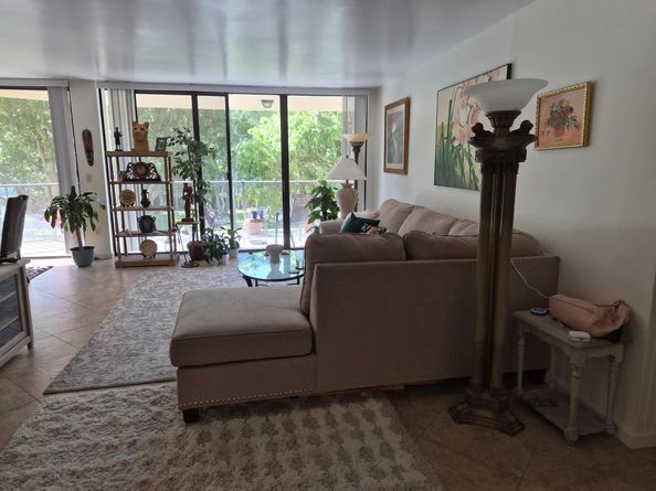 859 Jeffery Street 3030, Boca Raton FL 33487