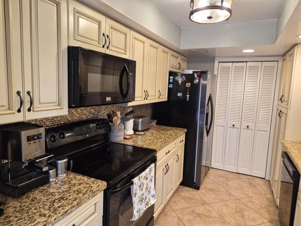 859 Jeffery Street 3030, Boca Raton FL 33487