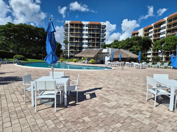 859 Jeffery Street 3030, Boca Raton FL 33487
