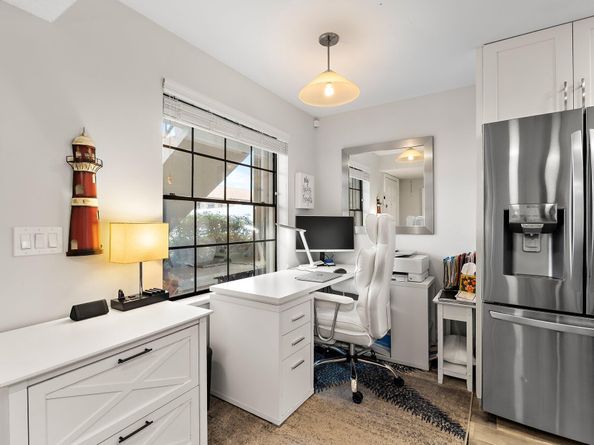 1201 Pinecrest Circle B, Jupiter FL 33458