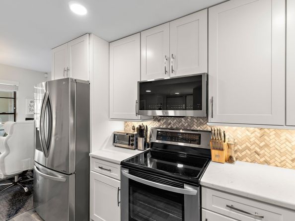 1201 Pinecrest Circle B, Jupiter FL 33458