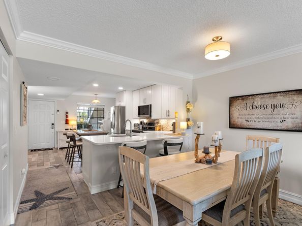1201 Pinecrest Circle B, Jupiter FL 33458