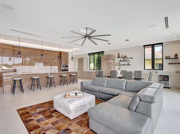 1336 Seminole Dr, Fort Lauderdale FL 33304