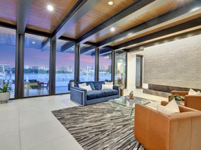 1336 Seminole Dr, Fort Lauderdale FL 33304
