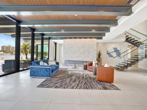 1336 Seminole Dr, Fort Lauderdale FL 33304