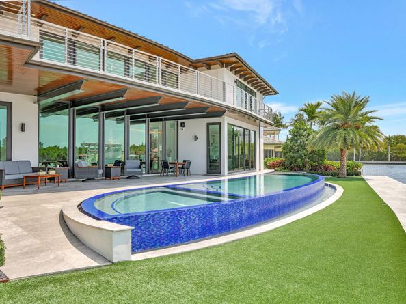 1336 Seminole Dr, Fort Lauderdale FL 33304