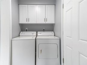 827 SE 10th Ter, Deerfield Beach FL 33441