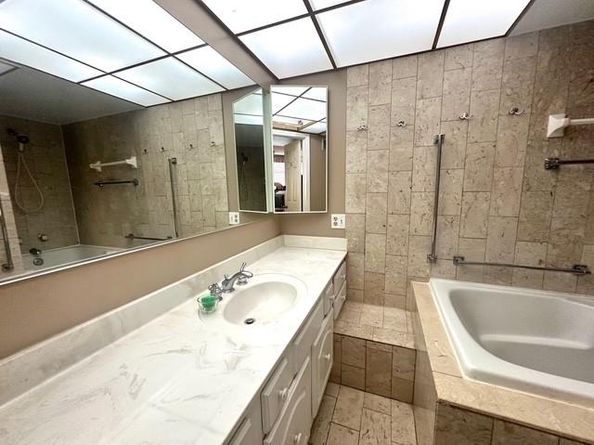 Undisclosed Address #FX-10530447, Pompano Beach FL 33062