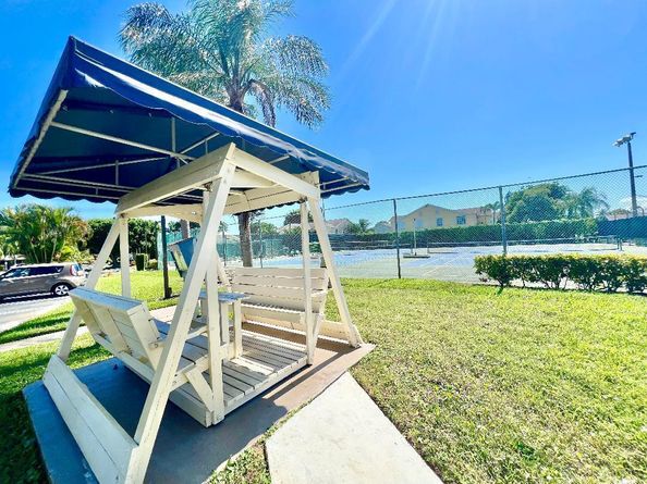 644 Waterside Drive 644, Boynton Beach FL 33435