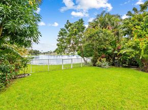 21167 Falls Ridge Way, Boca Raton FL 33428
