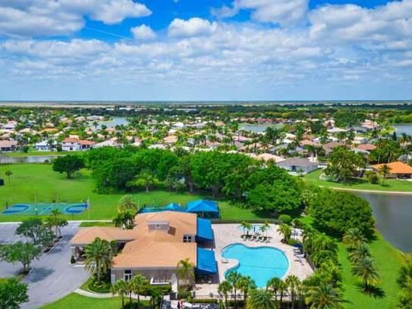 21167 Falls Ridge Way, Boca Raton FL 33428