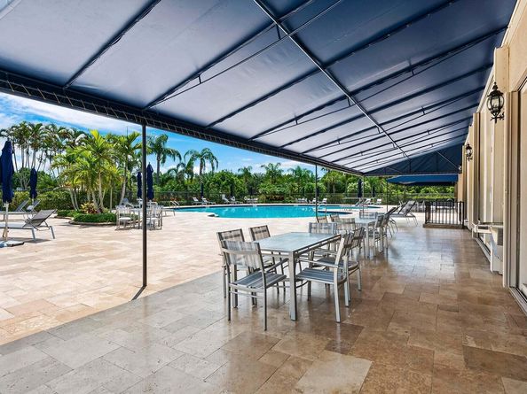 21167 Falls Ridge Way, Boca Raton FL 33428