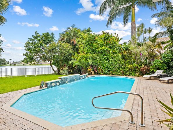 21167 Falls Ridge Way, Boca Raton FL 33428