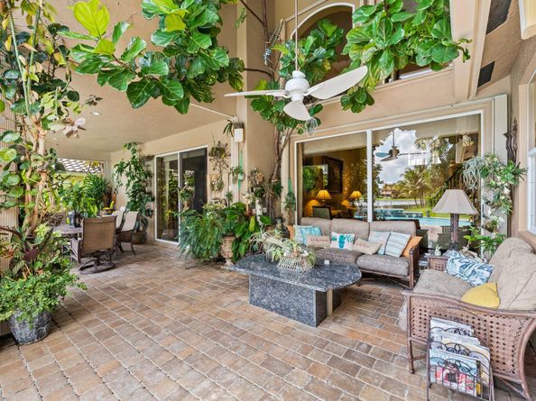 21167 Falls Ridge Way, Boca Raton FL 33428