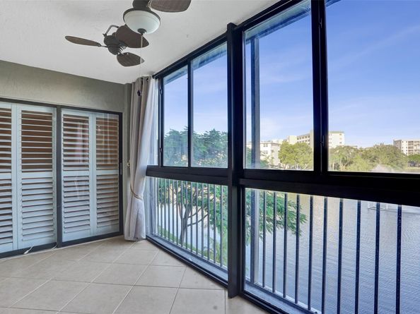 2334 S Cypress Bend Dr 304, Pompano Beach FL 33069