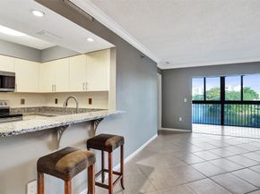 2334 S Cypress Bend Dr 304, Pompano Beach FL 33069