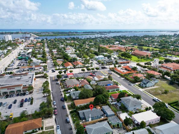 424 Malverne Road, West Palm Beach FL 33405